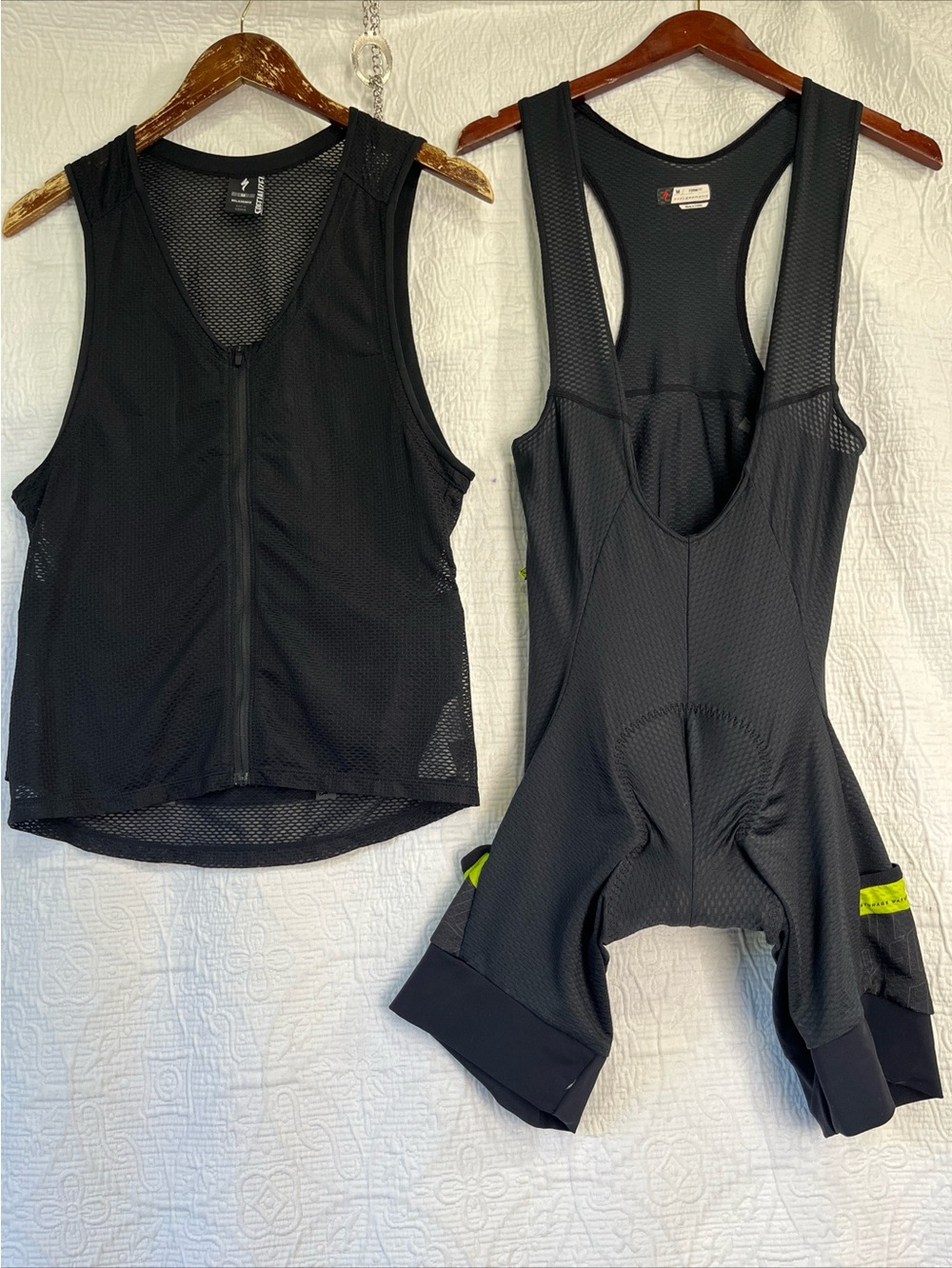 Specialized Mens M Mountain Biking Cycling Liner Bib Shorts + Vest SWAT Pocket